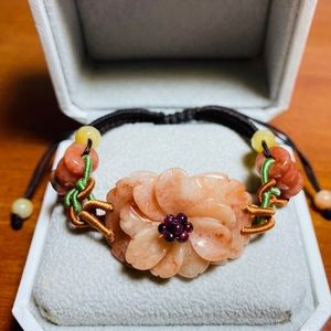 Hand carved and knitted jade bracelet